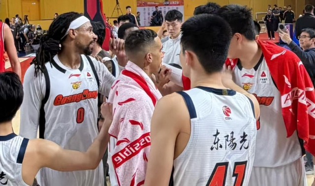 kaiyun-广东VS山西二番战来袭：广东捍卫主场力争双杀，山西坚持闹他